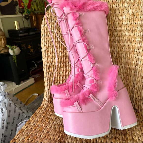 New Demonia x Dolls Kill Pure Vigilance Platform Boots - Picture 2 of 10